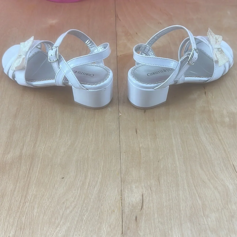 Christie & Jill girls‎ white patent dress sandals size 2 preloved